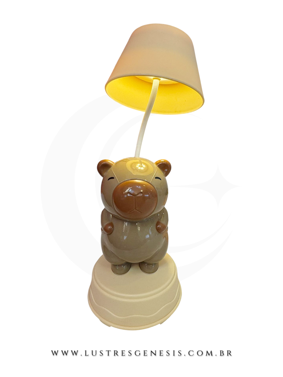 Lumin&aacute;ria abajur infantil em formato de capivara marrom, ideal para cabeceira, escrivaninhas e decora&ccedil;&atilde;o de quarto infantil.